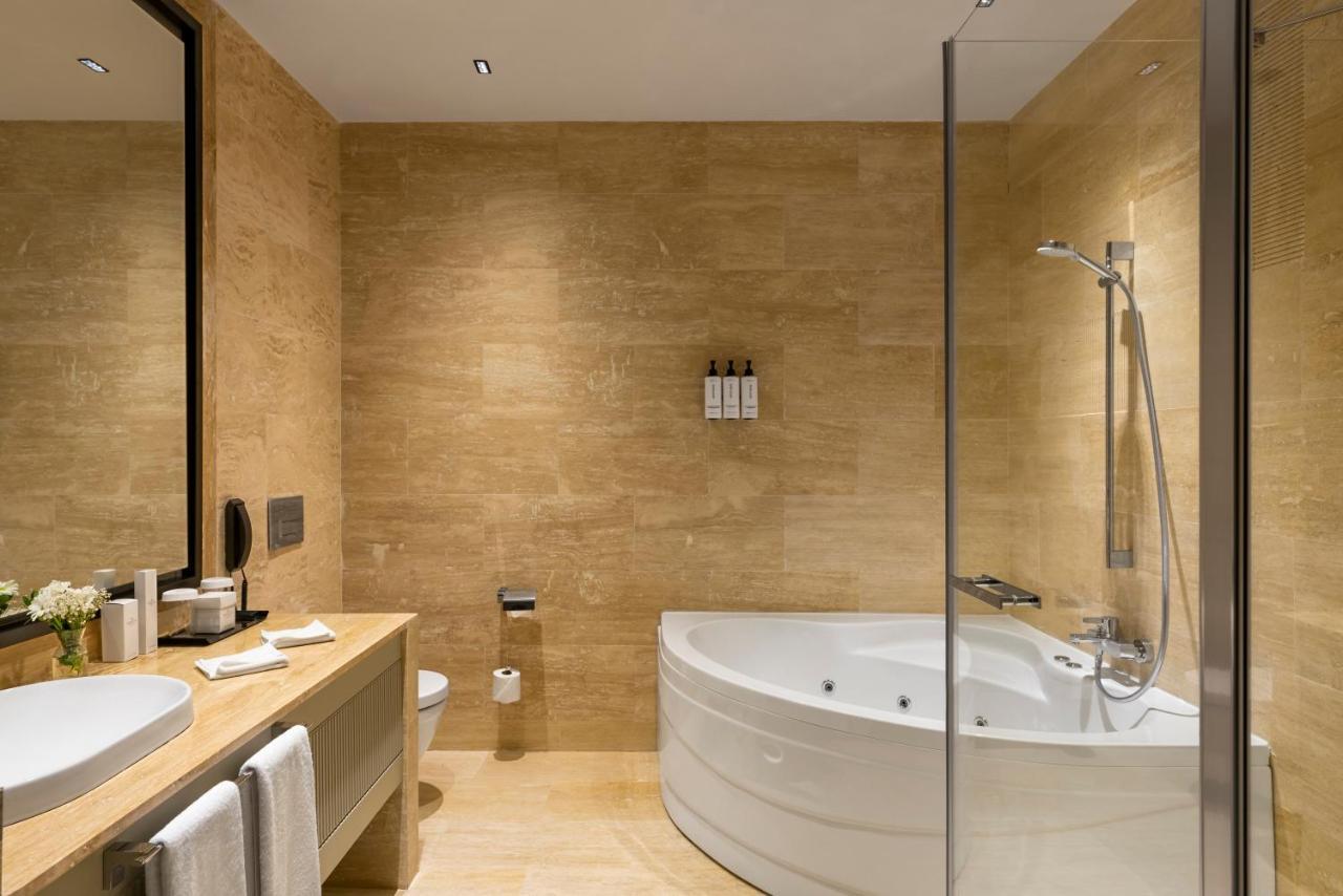 فندق Crowne Plaza - Istanbul Tuzla Viaport Marina By Ihg المظهر الخارجي الصورة
